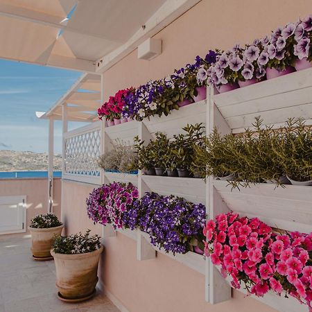 Controvento Bed & Breakfast La Maddalena  Exterior photo